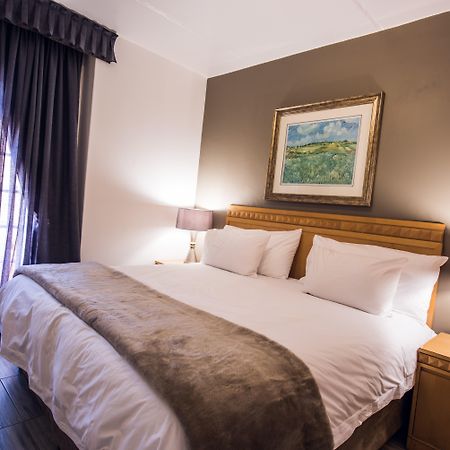 Airport Inn And Suites Edenvale Ngoại thất bức ảnh